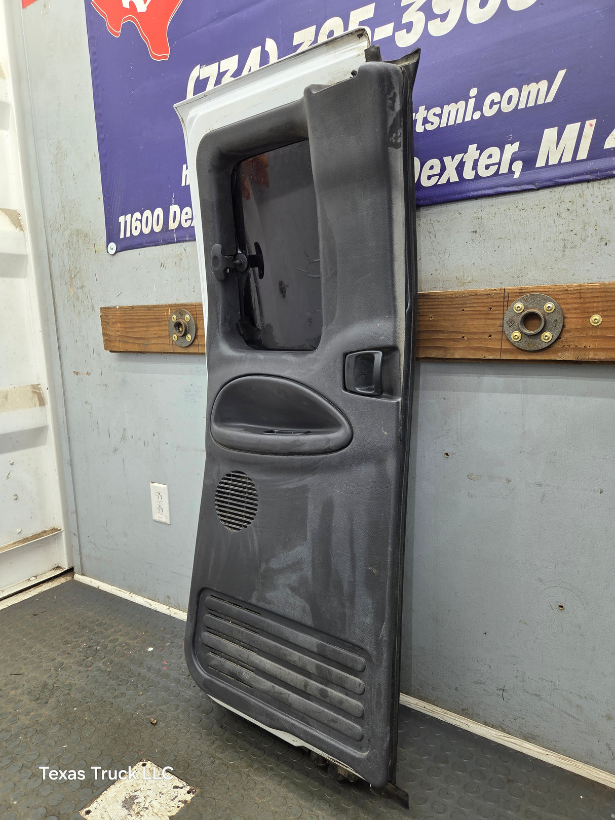 1994-2002 Dodge Ram 2nd Gen LH Driver Side Rear Extended Cab Door 1500 2500 3500