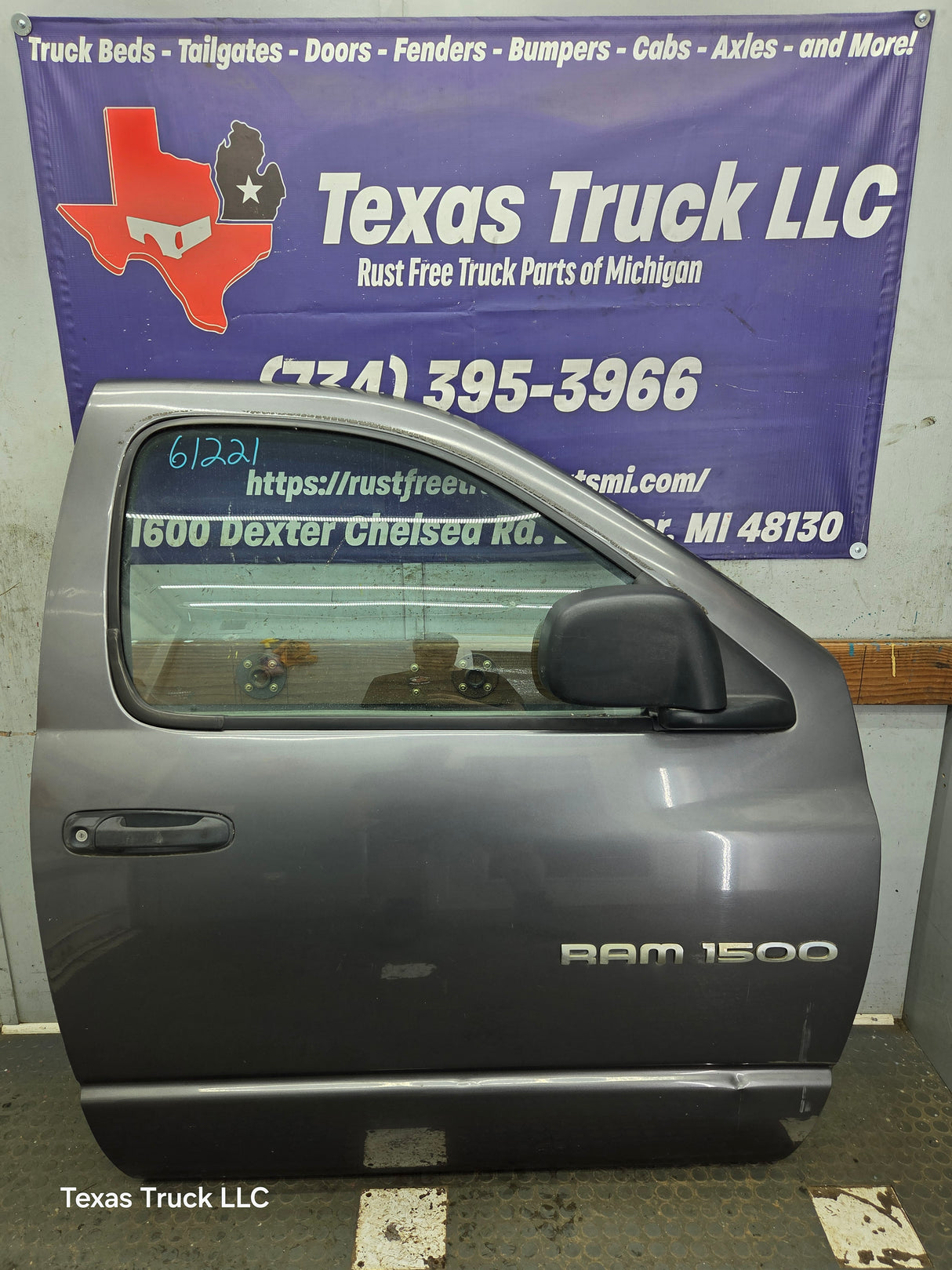 2003-2008 Dodge Ram 3rd Gen Passenger Side Front Regular Cab Door 1500 2500 3500 4500 5500