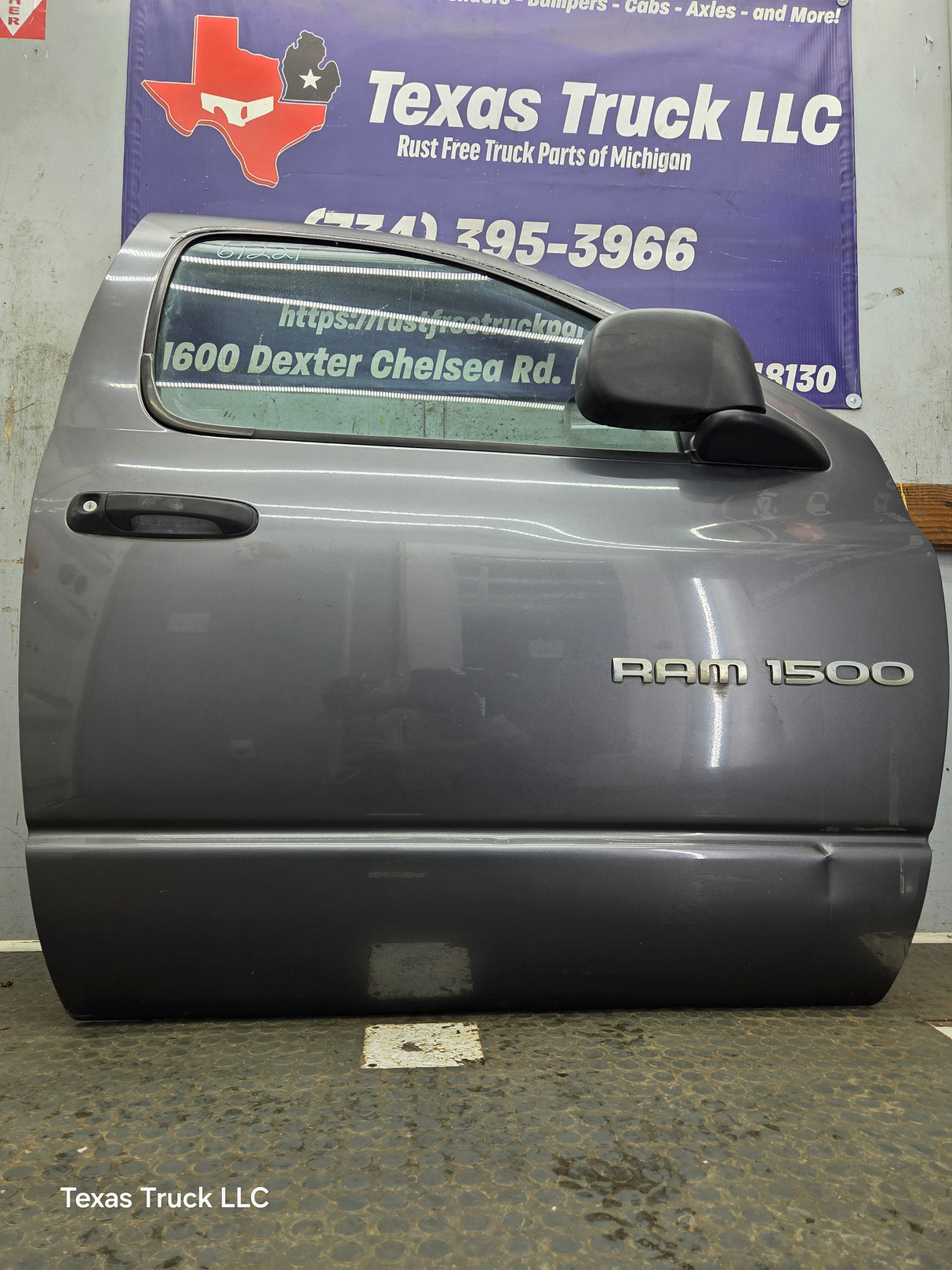 2003-2008 Dodge Ram 3rd Gen Passenger Side Front Regular Cab Door 1500 2500 3500 4500 5500