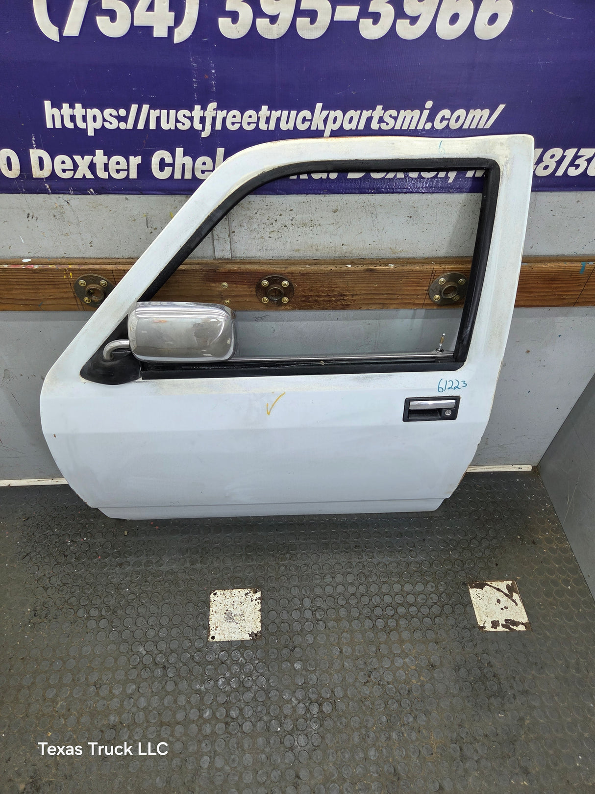 1992-1996 Dodge Dakota LH Driver Side Front Door