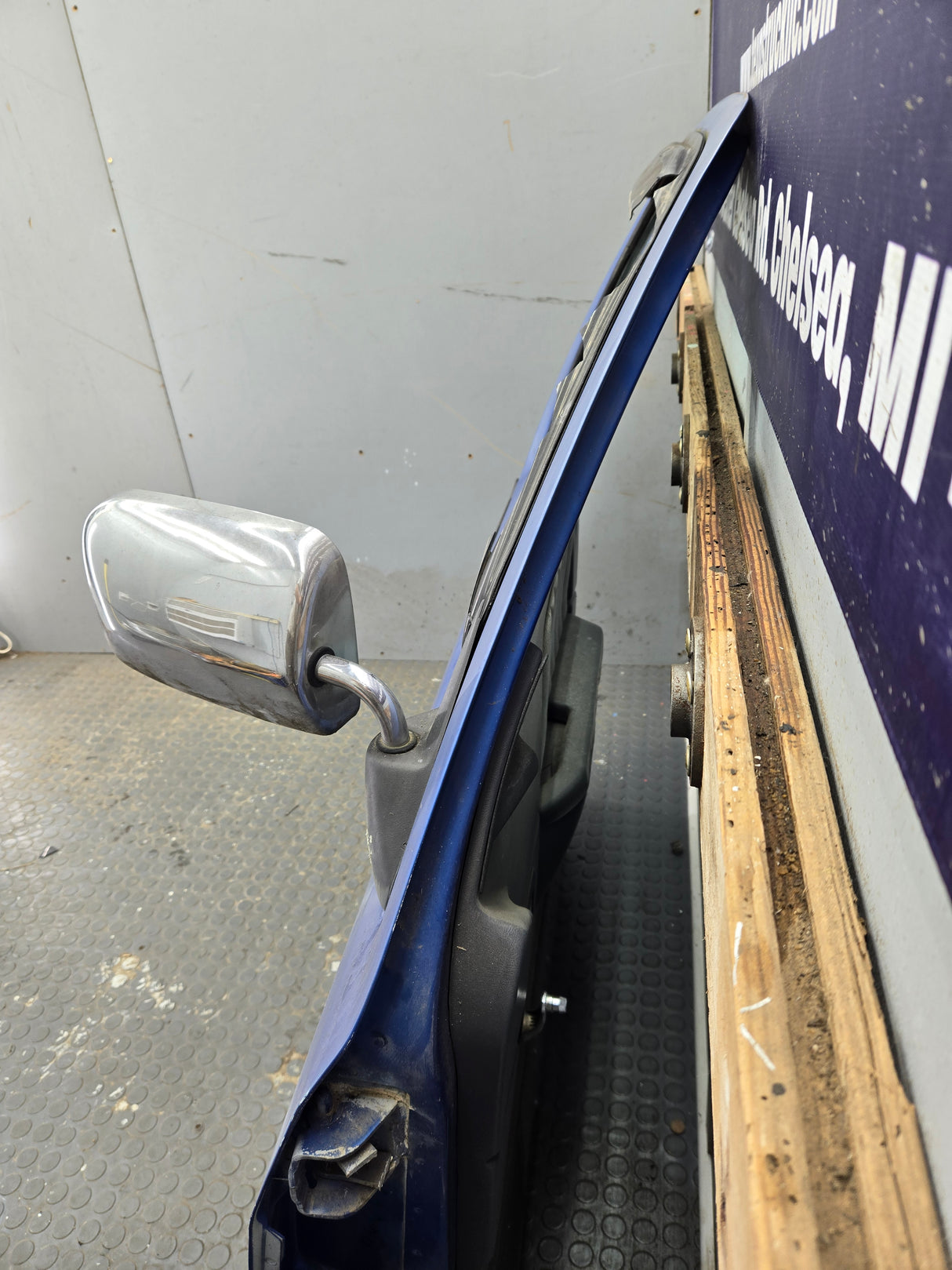1992-1996 Dodge Dakota RH Passenger Side Front Door