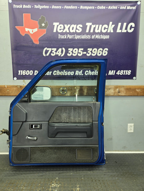 1992-1996 Dodge Dakota RH Passenger Side Front Door