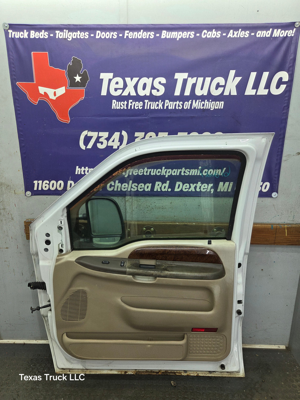 1999-2011 Ford Super Duty / Excursion Front Passenger RH Door F250 F350 F450 F550
