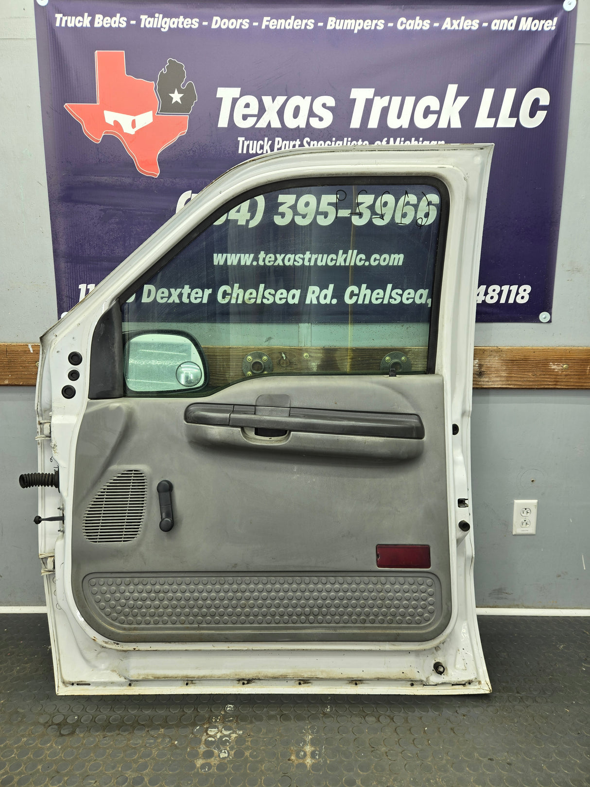 1999-2011 Ford Super Duty / Excursion Front Passenger RH Door F250 F350 F450 F550