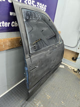 1988-2000 Chevrolet Silverado Suburban GMC Sierra RH Front Passenger Door