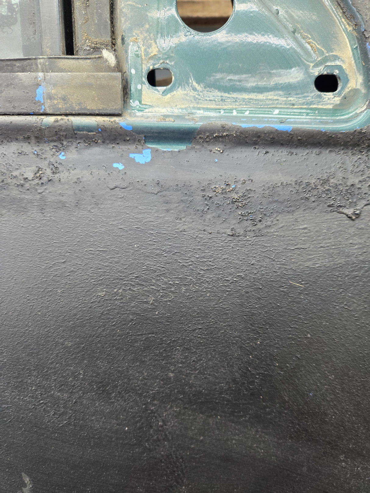 1988-2000 Chevrolet Silverado Suburban GMC Sierra RH Front Passenger Door