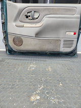1988-2000 Chevrolet Silverado Suburban GMC Sierra RH Front Passenger Door