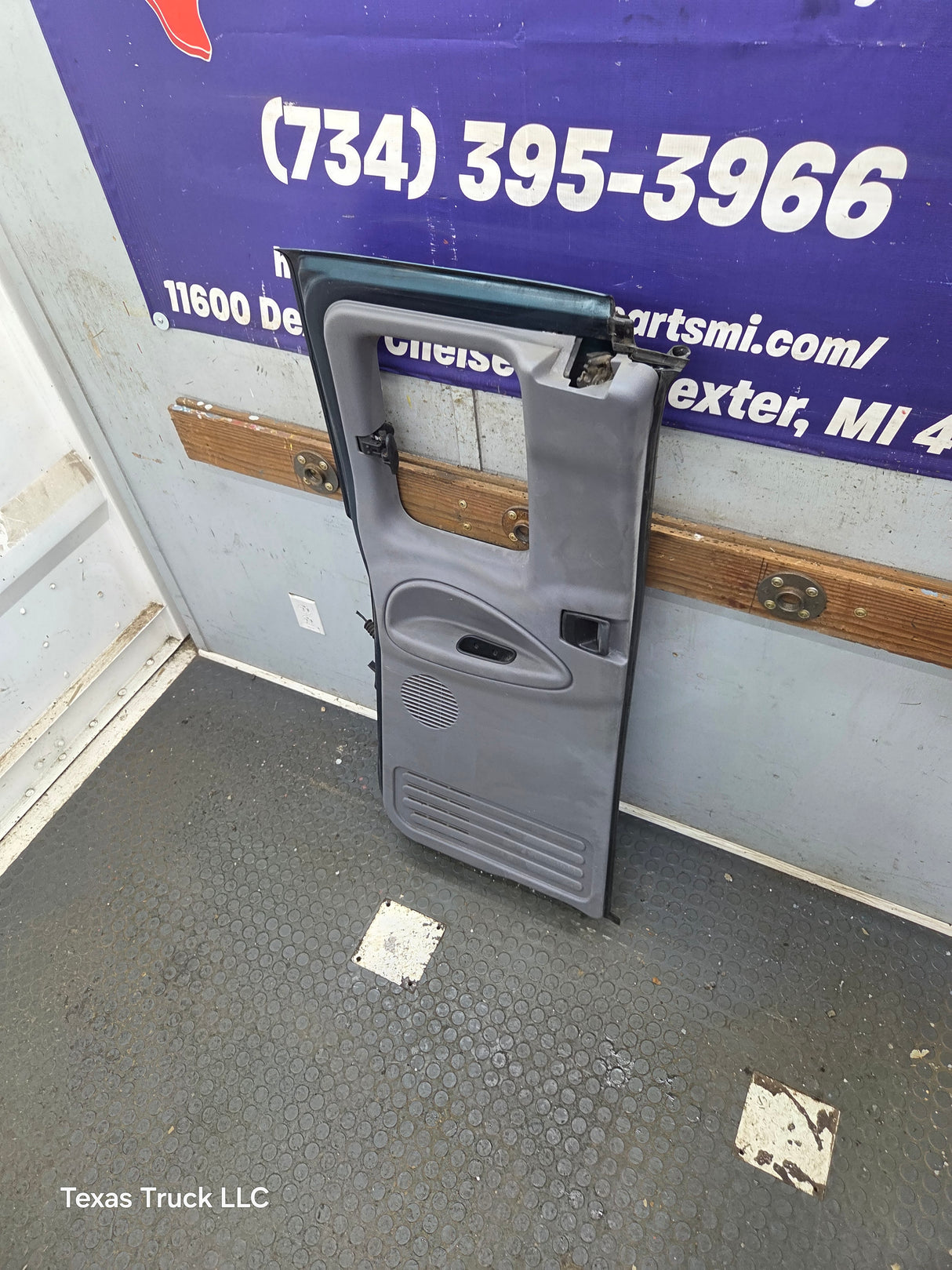 1994-2002 Dodge Ram 2nd Gen LH Driver Side Rear Extended Cab Door 1500 2500 3500