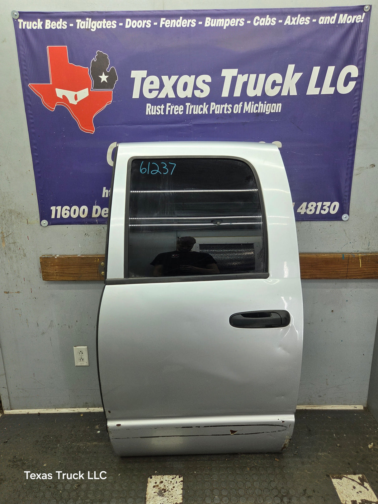 2003-2008 Dodge Ram 3rd Gen LH Driver Rear Quad Cab Door 1500 2500 3500 4500 5500