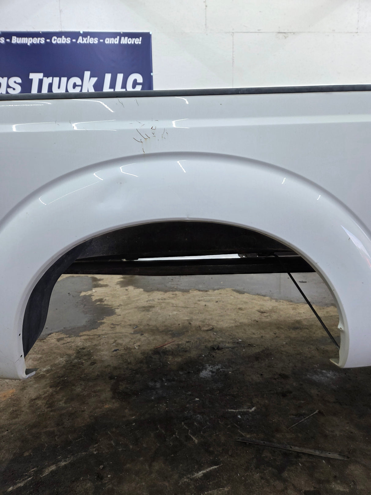 2011-2016 Ford F250 F350 Super Duty 8' Long Truck Bed - Oxford White