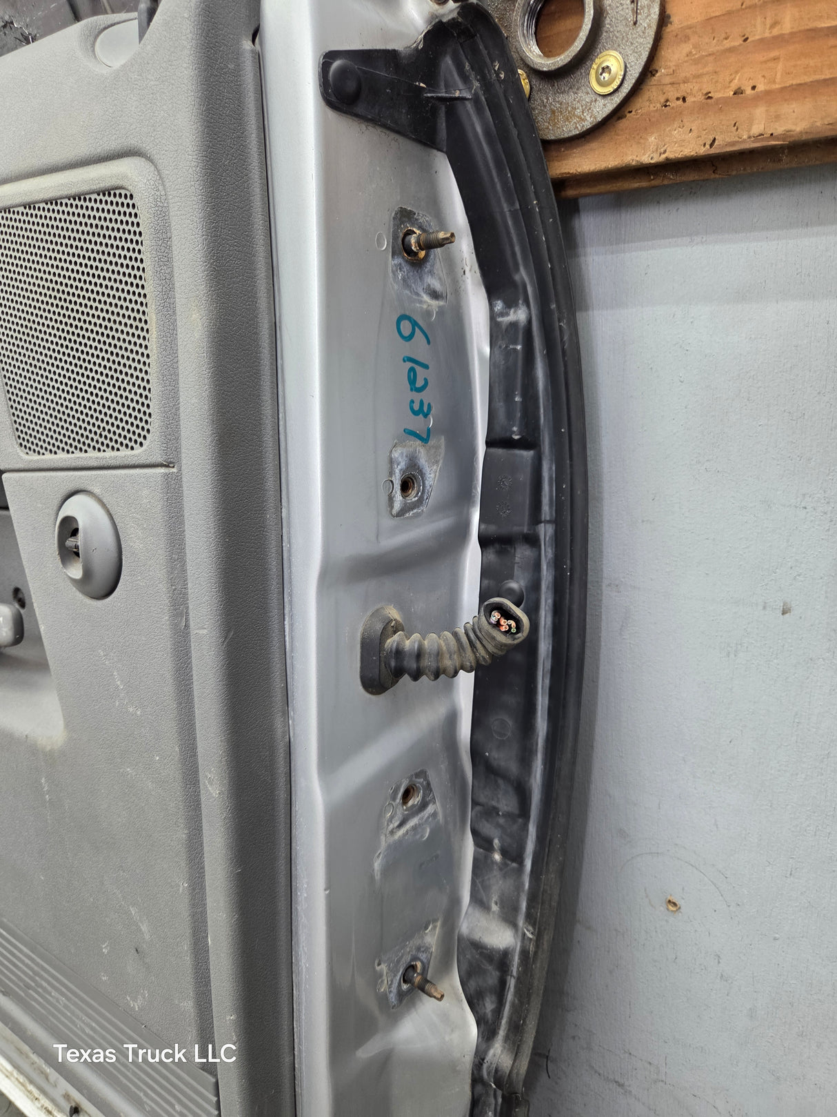 2003-2008 Dodge Ram 3rd Gen LH Driver Rear Quad Cab Door 1500 2500 3500 4500 5500