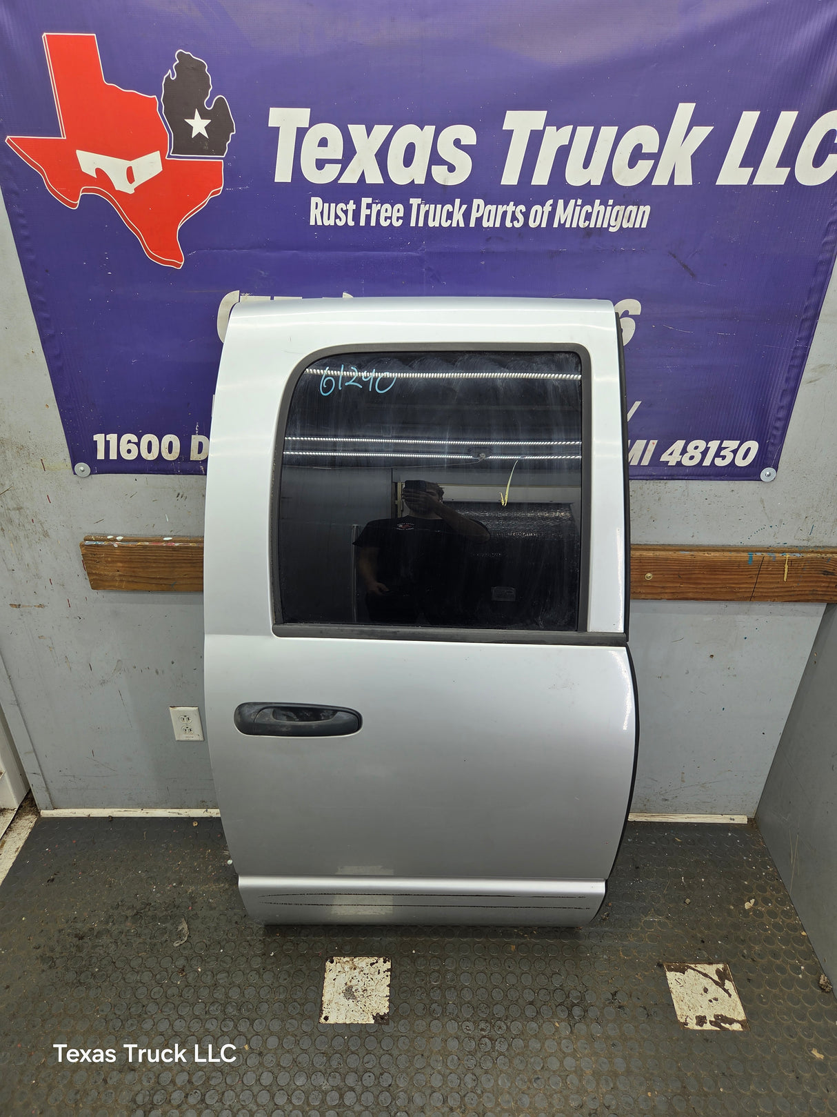 2003-2008 Dodge Ram 3rd Gen RH Passenger Side Rear Quad Cab Door 1500 2500 3500 4500 5500