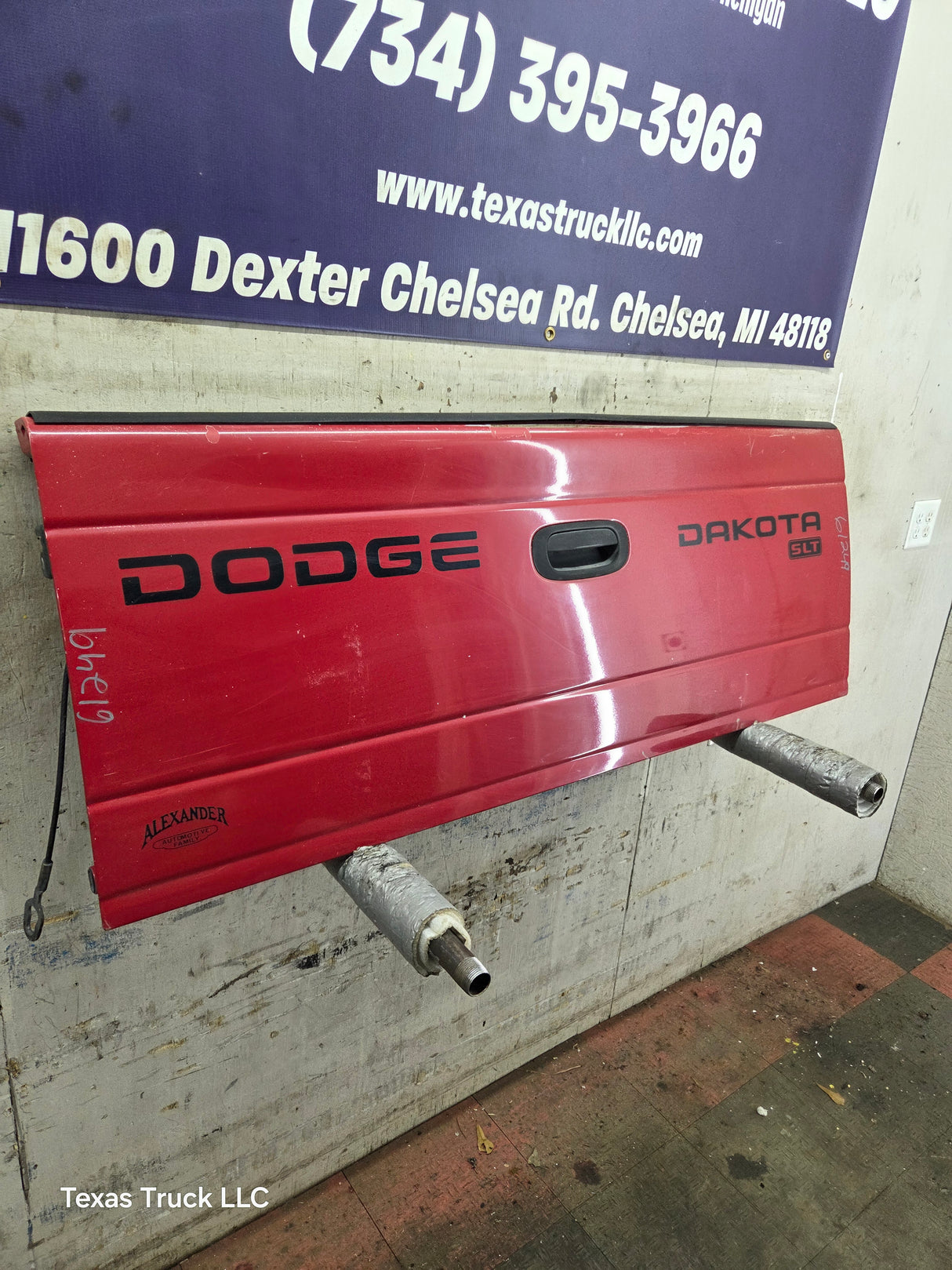 1997-2004 Dodge Dakota 2nd Gen Tailgate