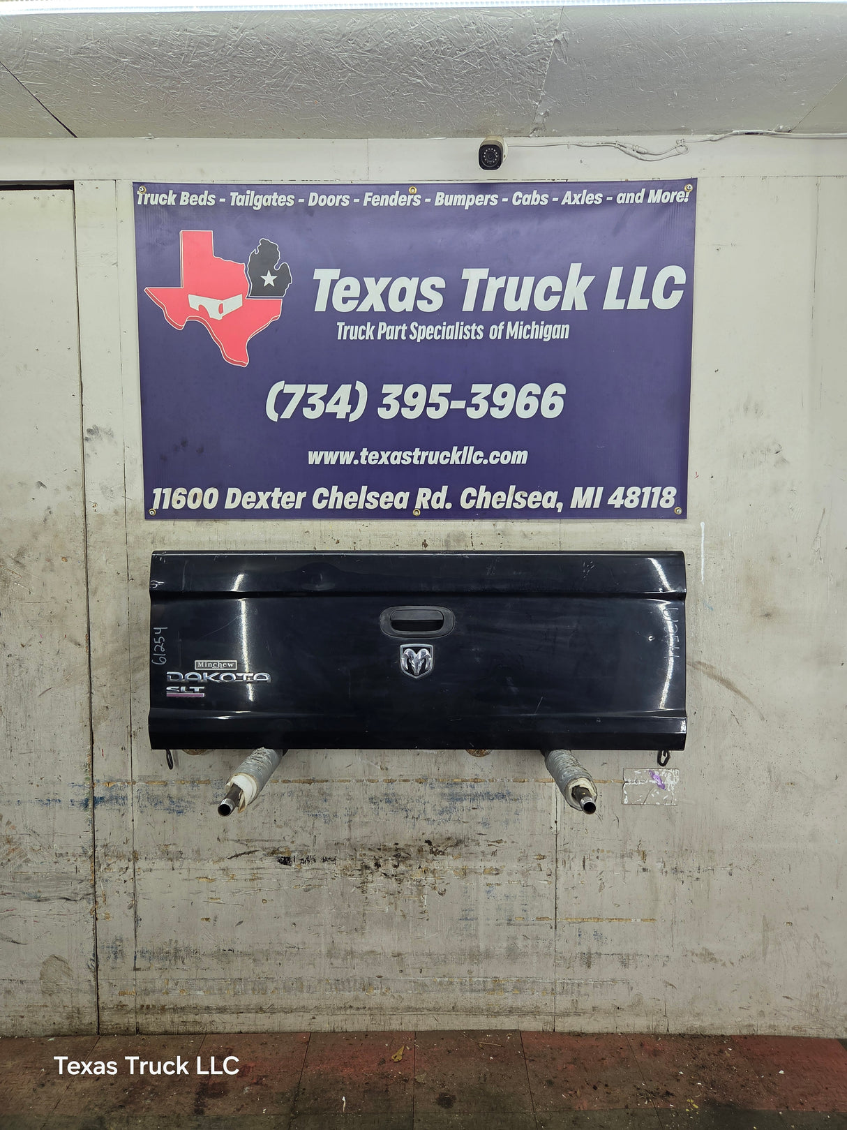 2005-2011 Dodge Dakota 3rd Gen Tailgate