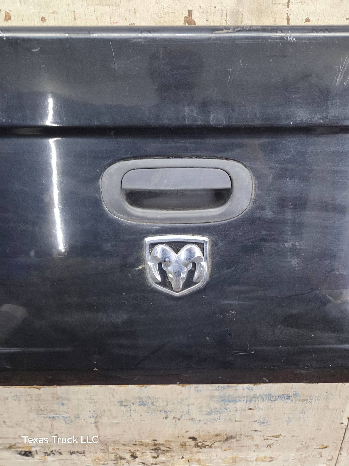 2005-2011 Dodge Dakota 3rd Gen Tailgate
