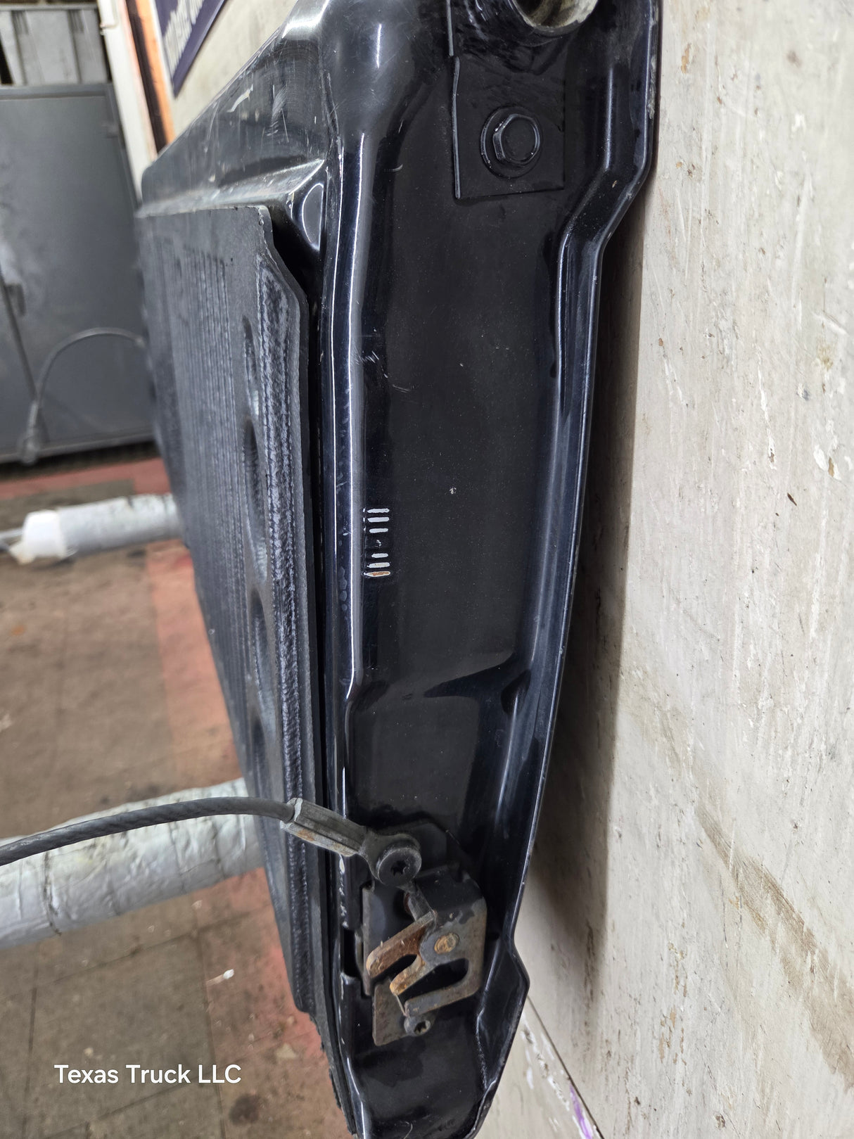 2005-2011 Dodge Dakota 3rd Gen Tailgate