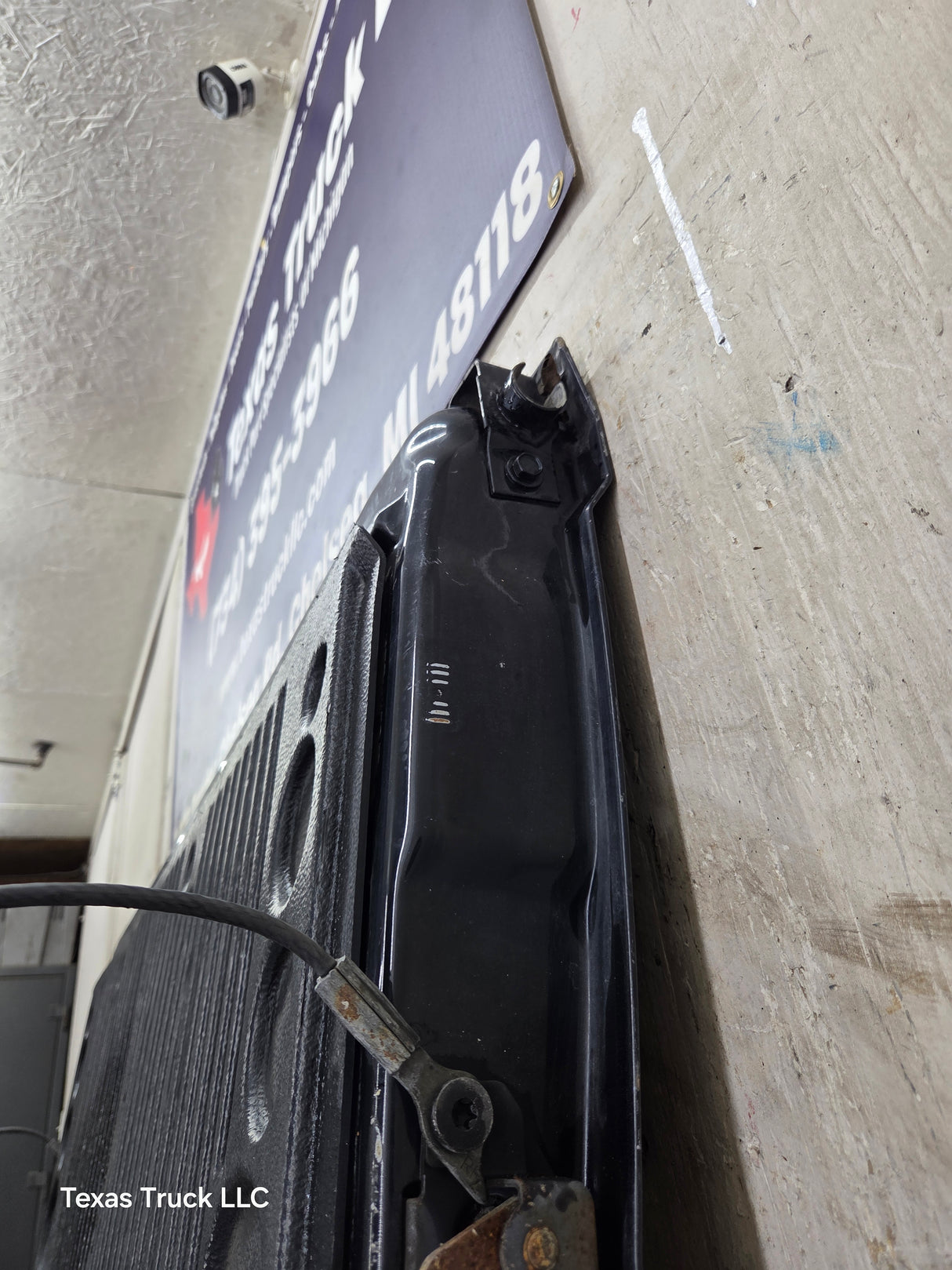 2005-2011 Dodge Dakota 3rd Gen Tailgate