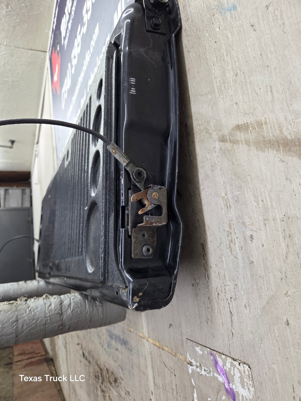 2005-2011 Dodge Dakota 3rd Gen Tailgate
