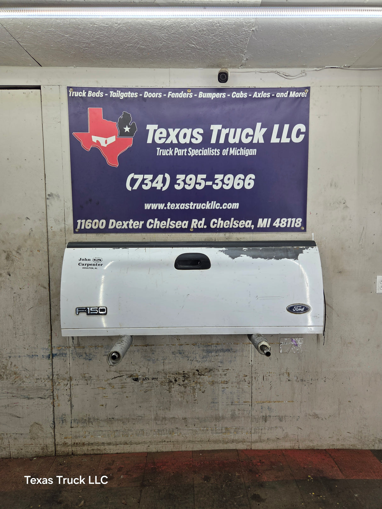 1997-2003 F150 / 1999-2007 Ford F250 F350 F450 F550 Super Duty Tailgate