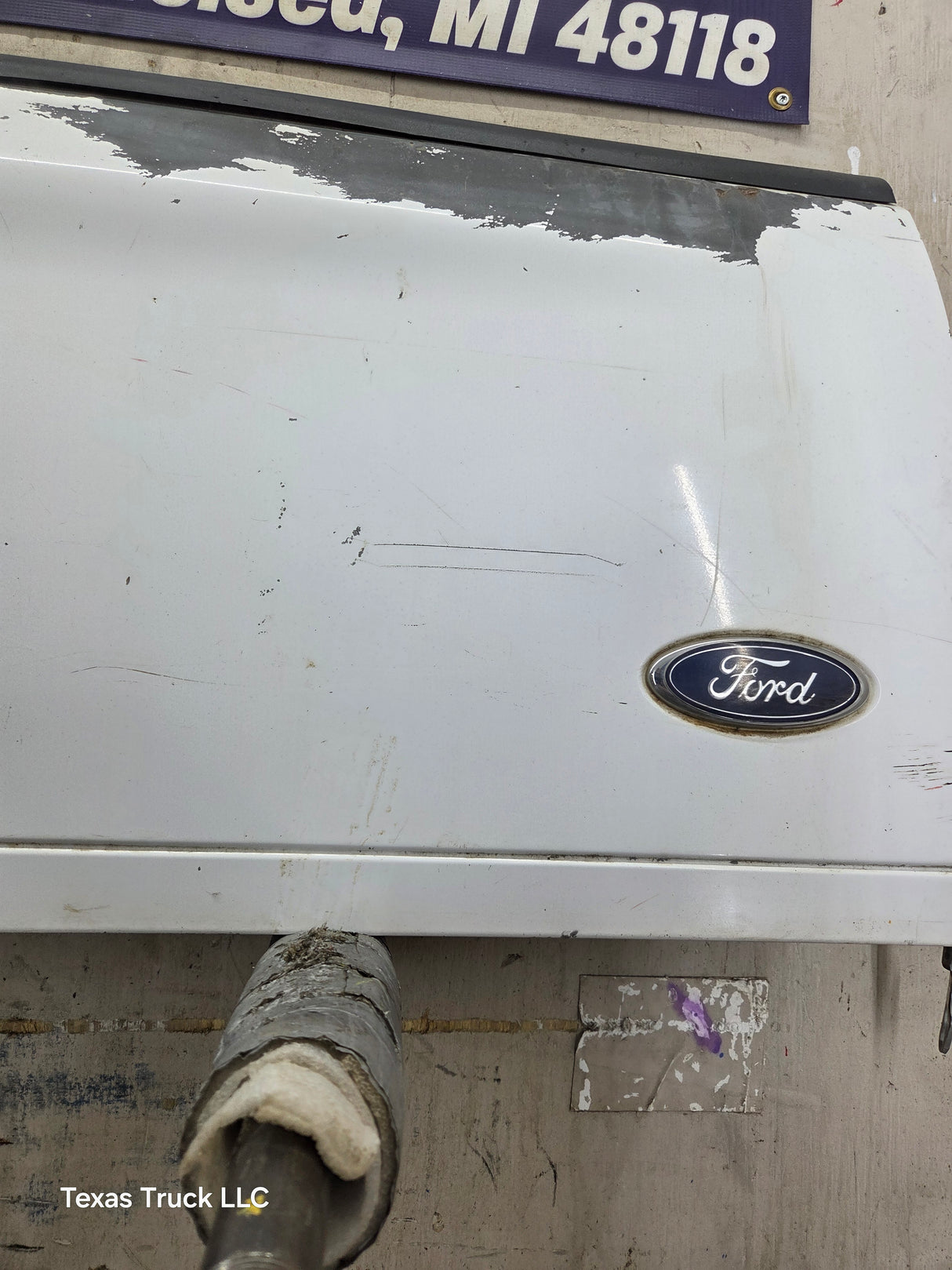 1997-2003 F150 / 1999-2007 Ford F250 F350 F450 F550 Super Duty Tailgate