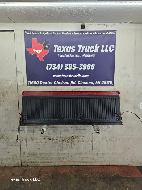1980-1986 Bullnose / Bricknose / OBS Ford F100 F150 F250 F350 Tailgate