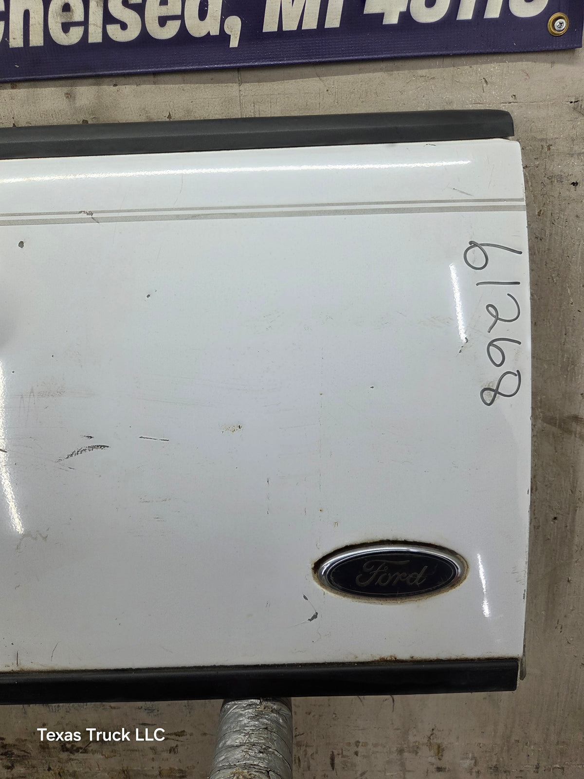 1997-2003 Ford F150 Step Side / Flare Side Tailgate