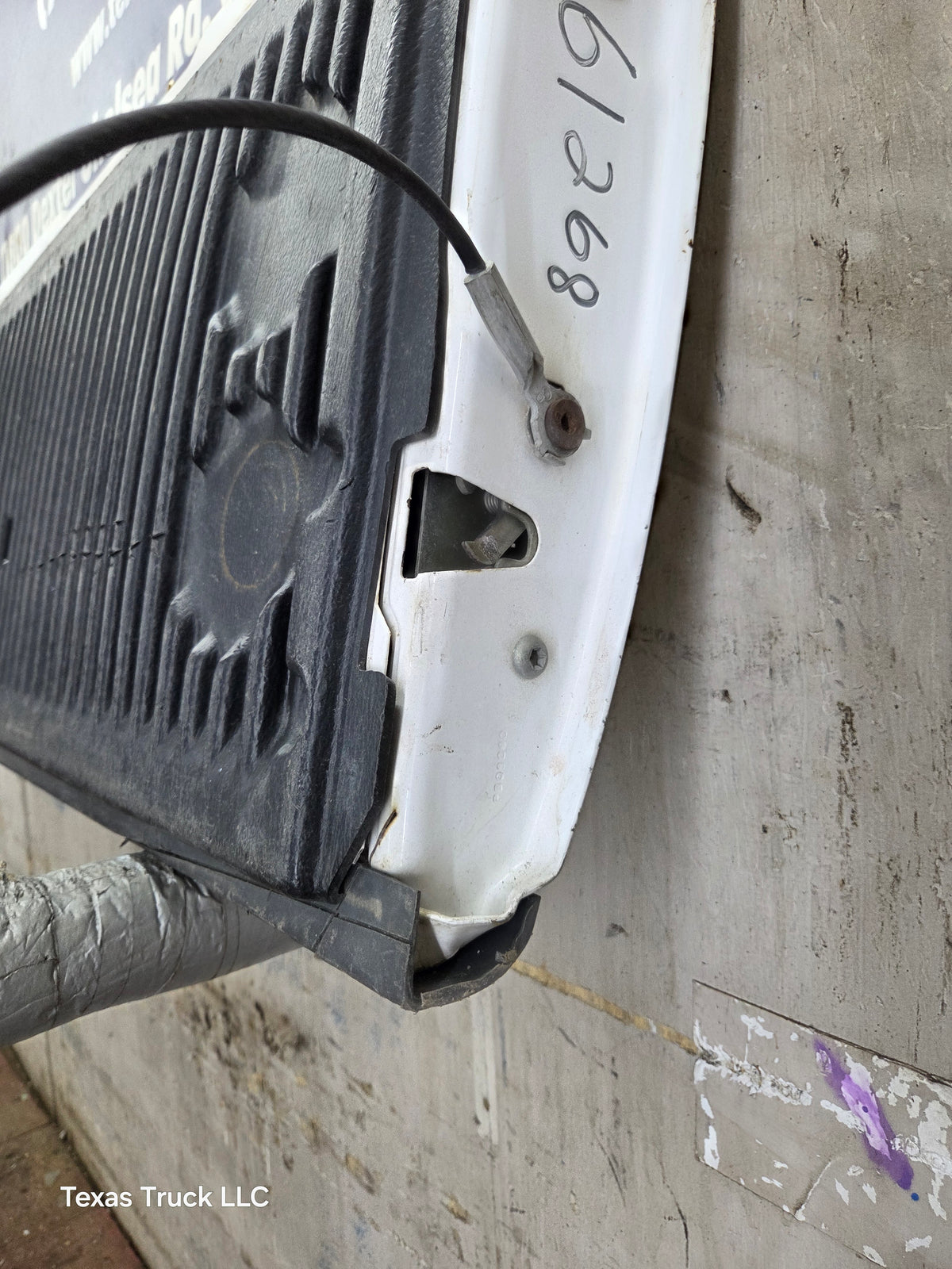 1997-2003 Ford F150 Step Side / Flare Side Tailgate