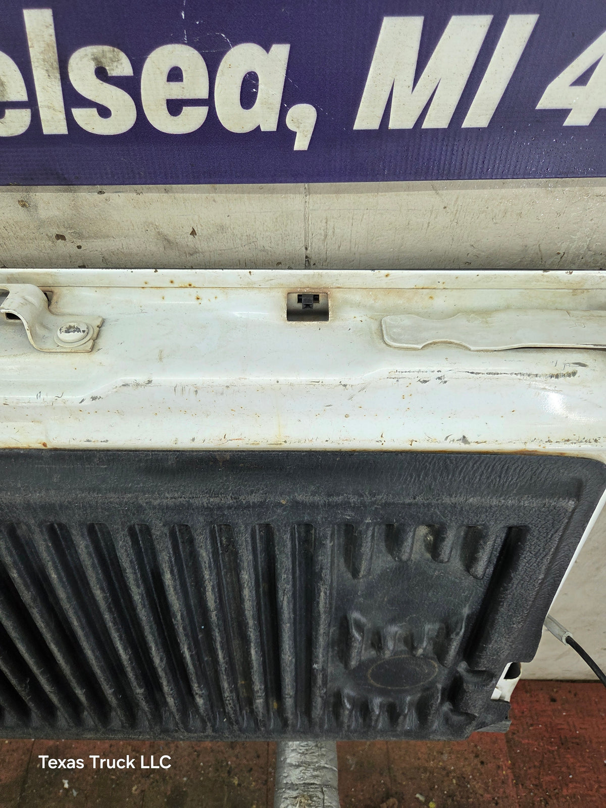 1997-2003 Ford F150 Step Side / Flare Side Tailgate