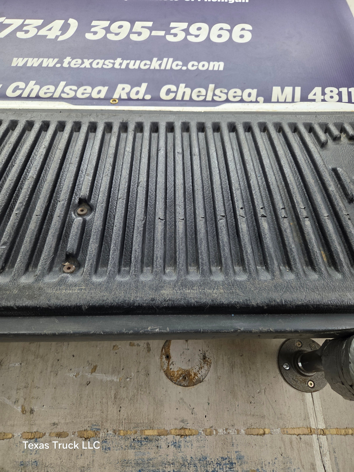 1997-2003 Ford F150 Step Side / Flare Side Tailgate