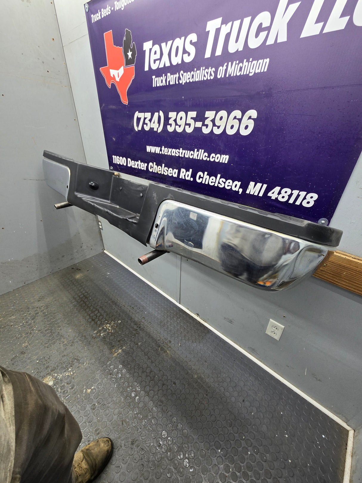 2008-2016 Ford Super Duty F250 F350 F450 F550 Rear Bumper