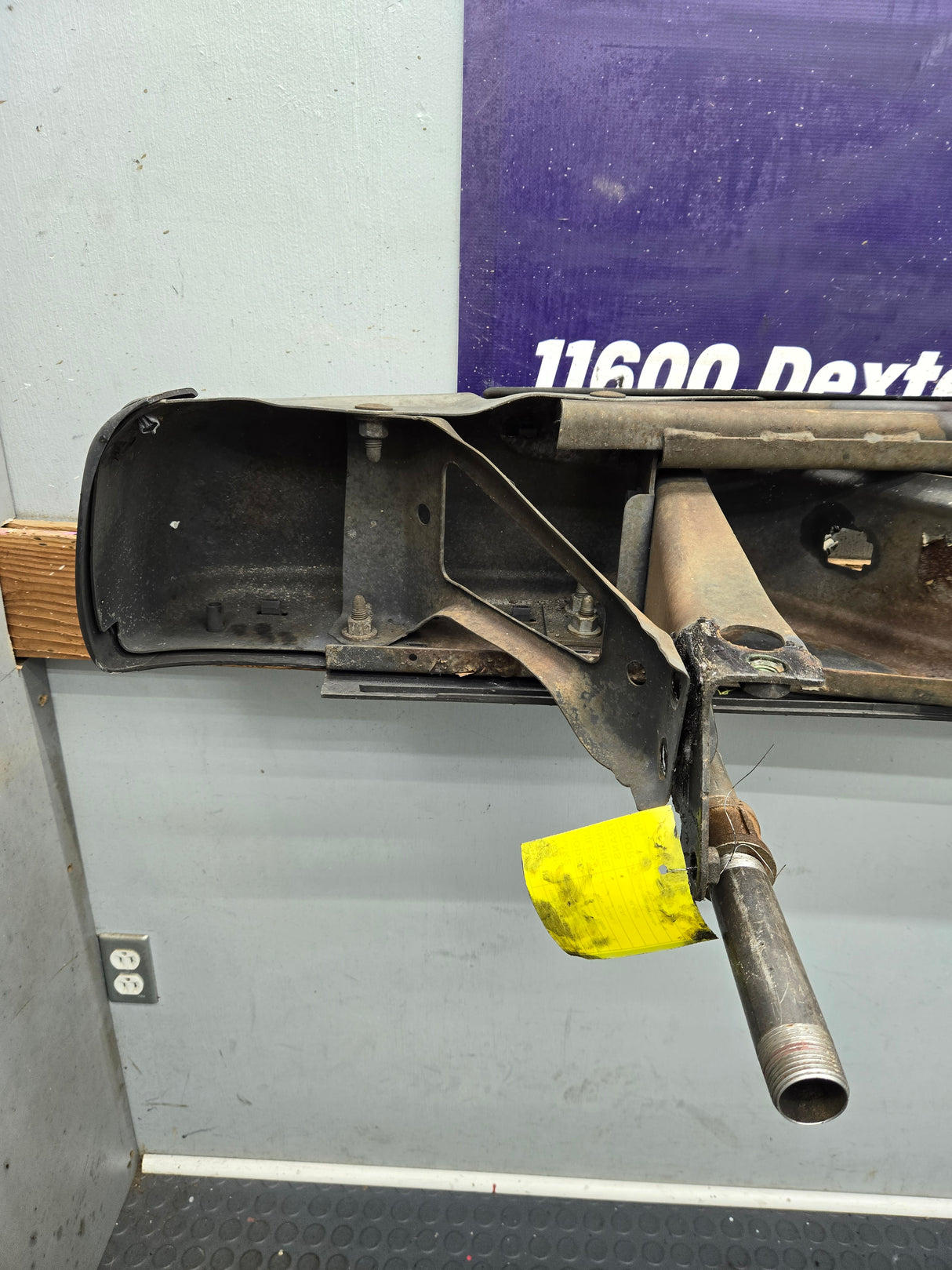 1999-2007 Chevrolet Silverado / GMC Sierra 1500 Rear Bumper