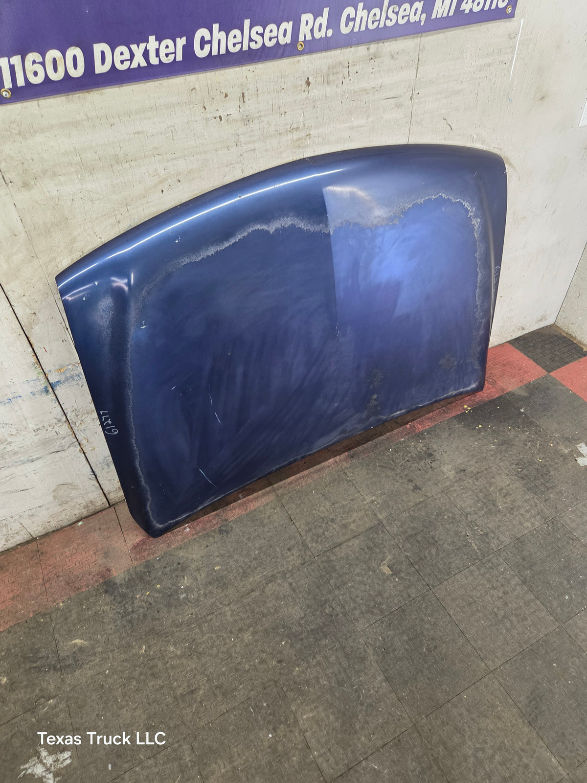 1999-2002 Chevrolet Silverado / Suburban 1500 2500 Hood