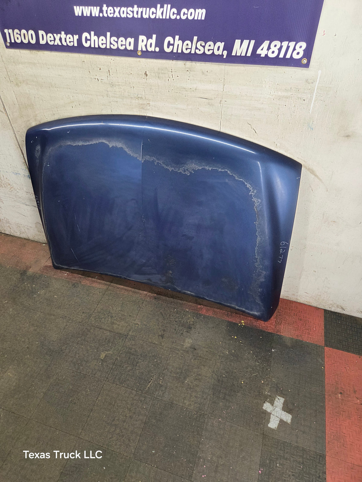 1999-2002 Chevrolet Silverado / Suburban 1500 2500 Hood