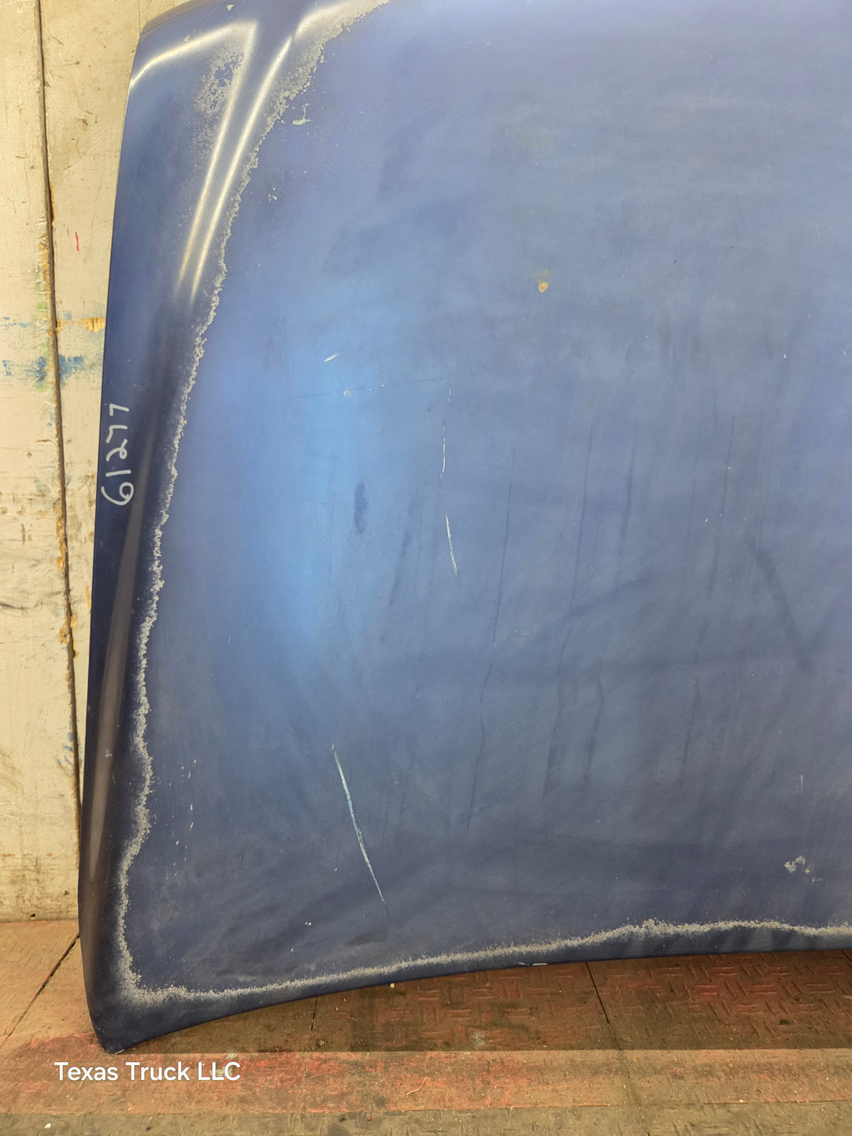 1999-2002 Chevrolet Silverado / Suburban 1500 2500 Hood
