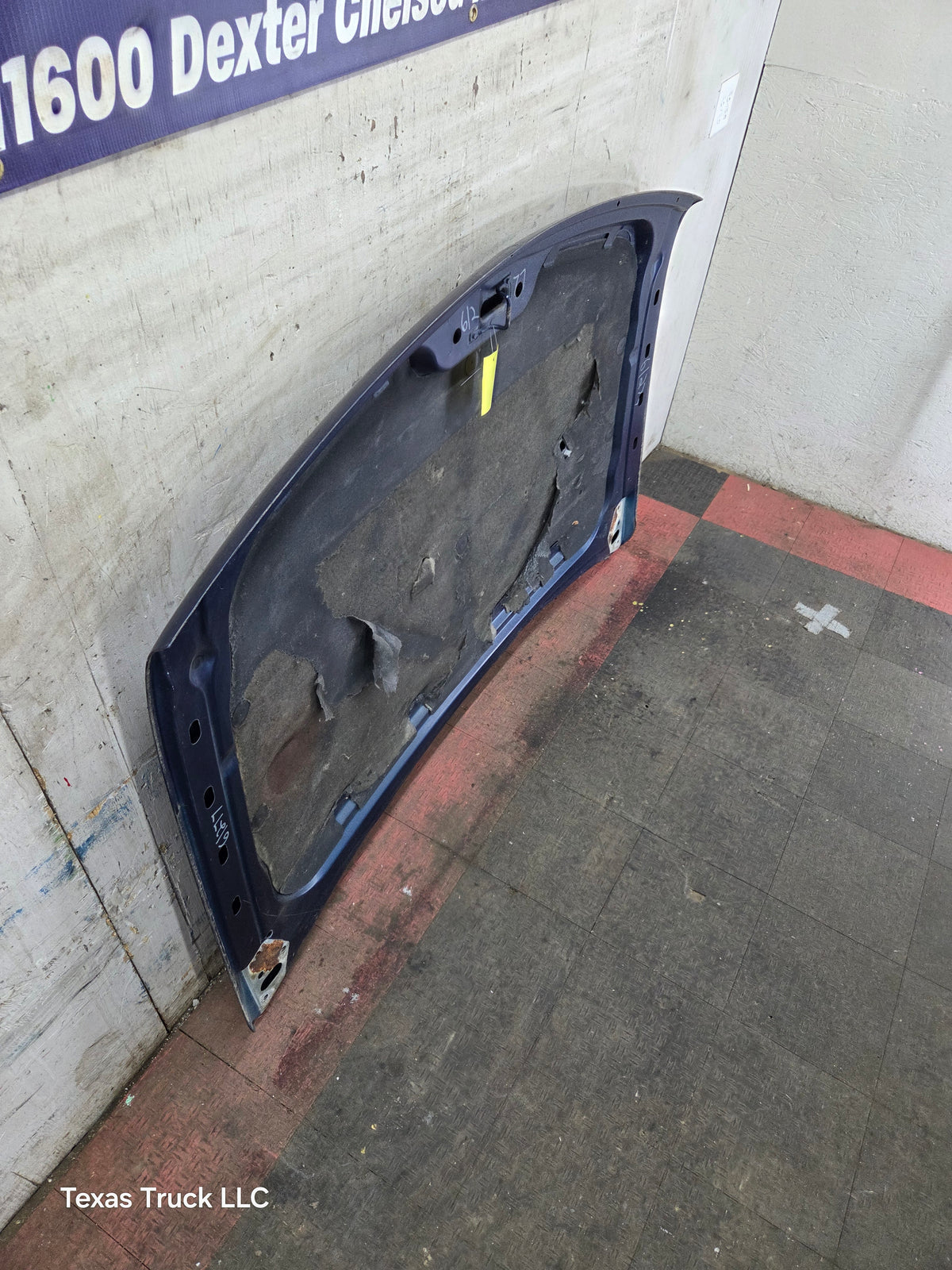 1999-2002 Chevrolet Silverado / Suburban 1500 2500 Hood