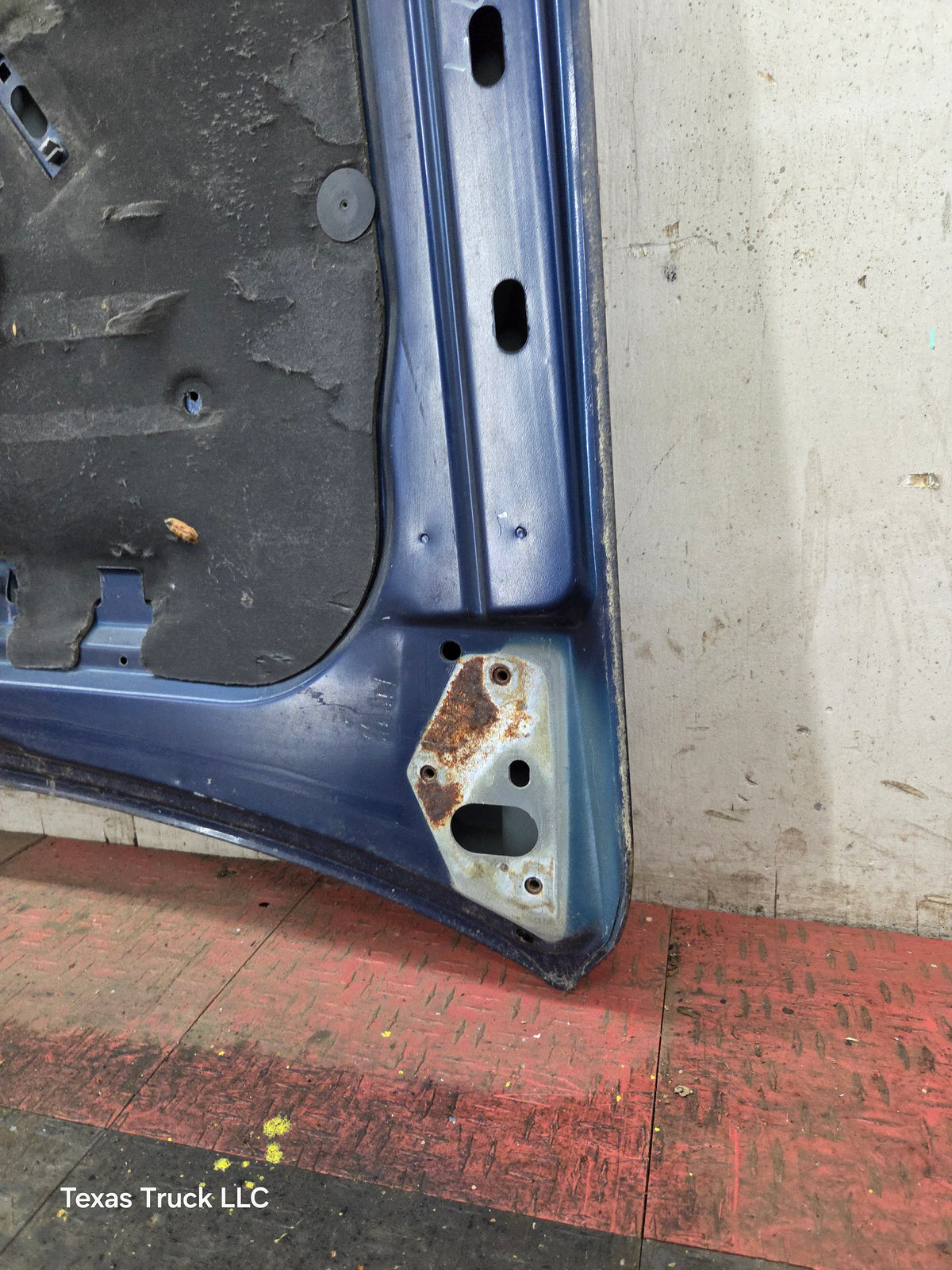 1999-2002 Chevrolet Silverado / Suburban 1500 2500 Hood