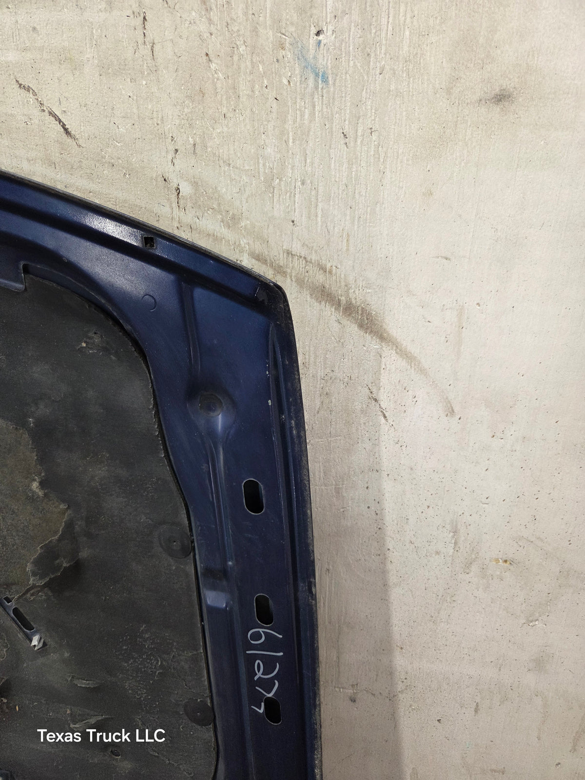 1999-2002 Chevrolet Silverado / Suburban 1500 2500 Hood