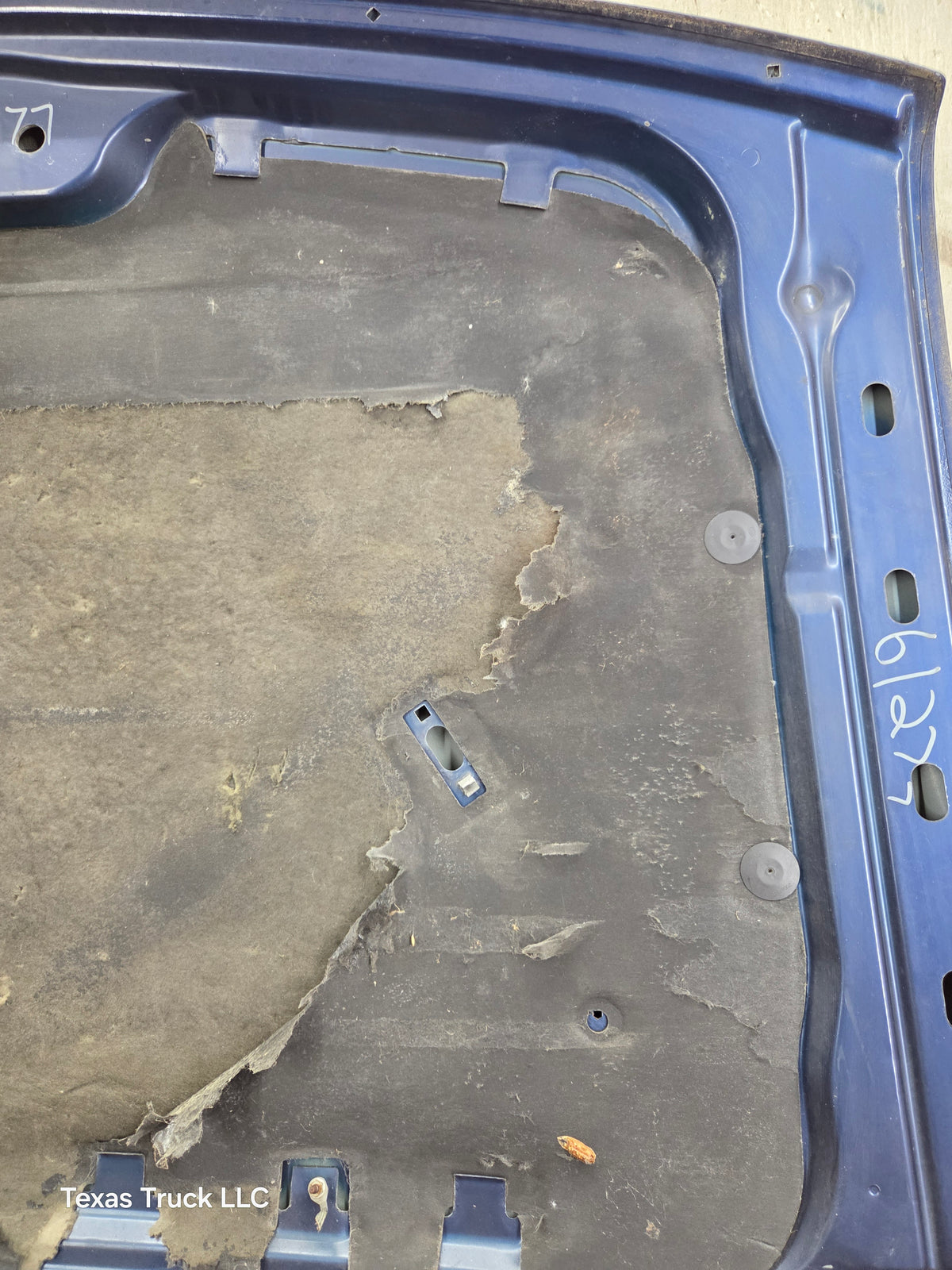 1999-2002 Chevrolet Silverado / Suburban 1500 2500 Hood