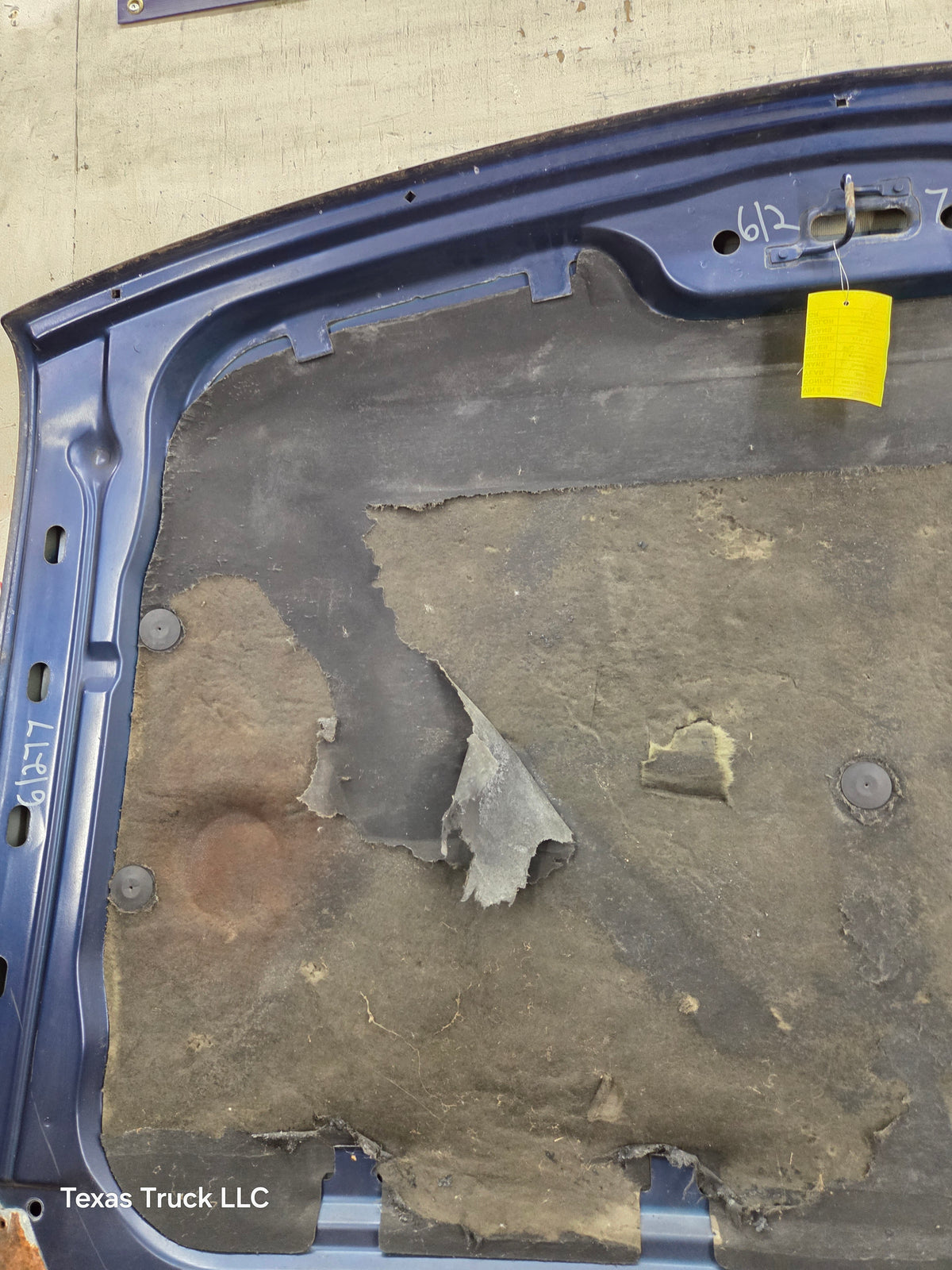 1999-2002 Chevrolet Silverado / Suburban 1500 2500 Hood