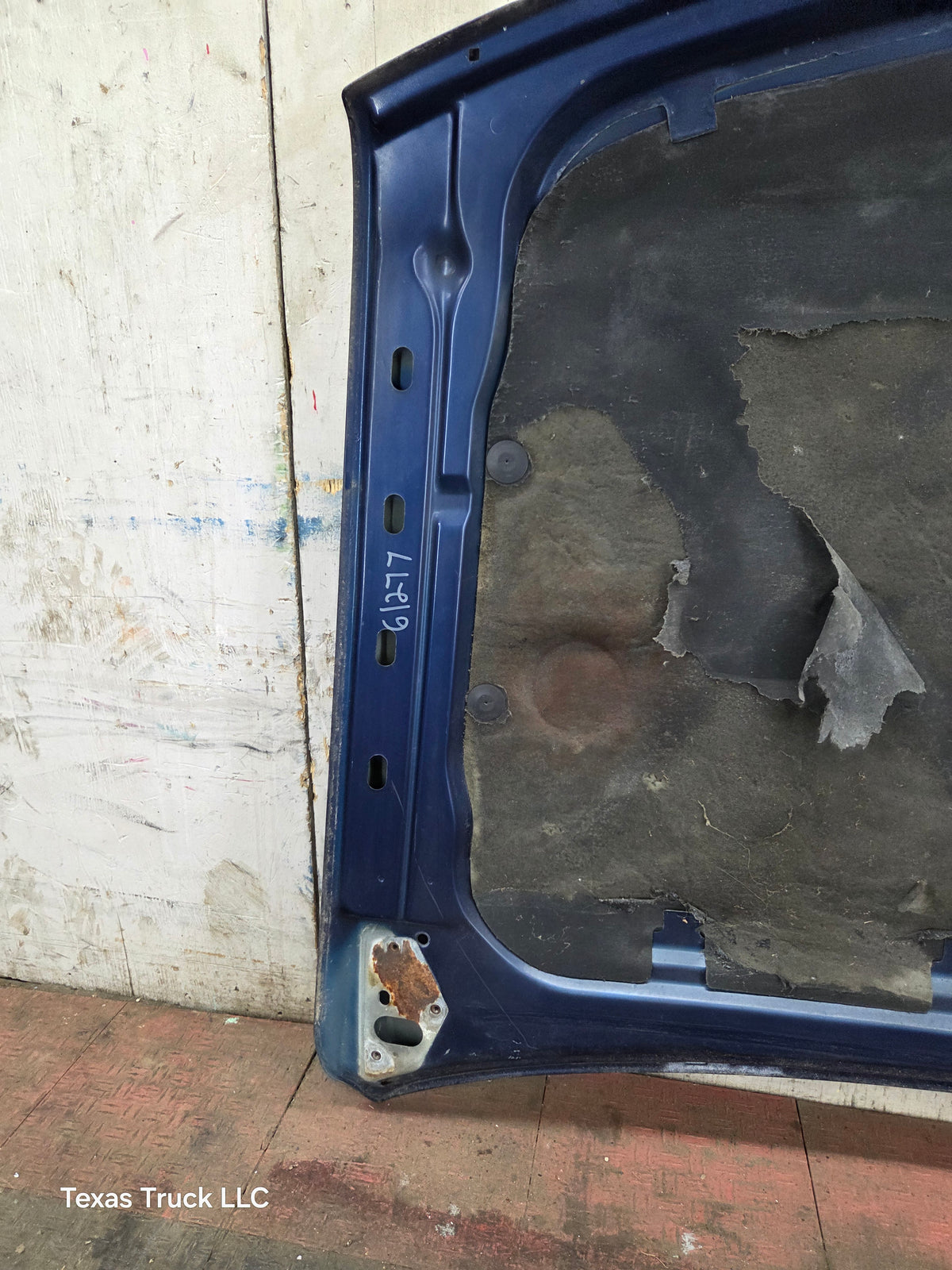 1999-2002 Chevrolet Silverado / Suburban 1500 2500 Hood