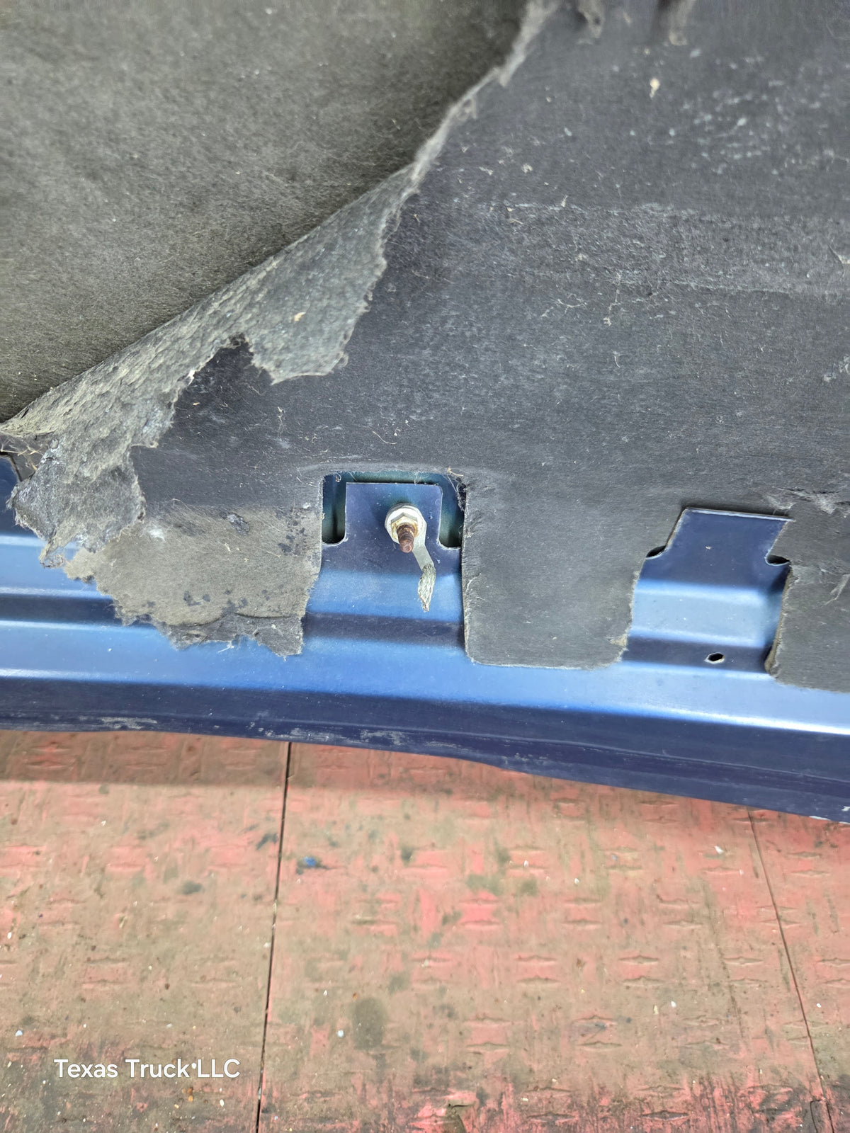 1999-2002 Chevrolet Silverado / Suburban 1500 2500 Hood