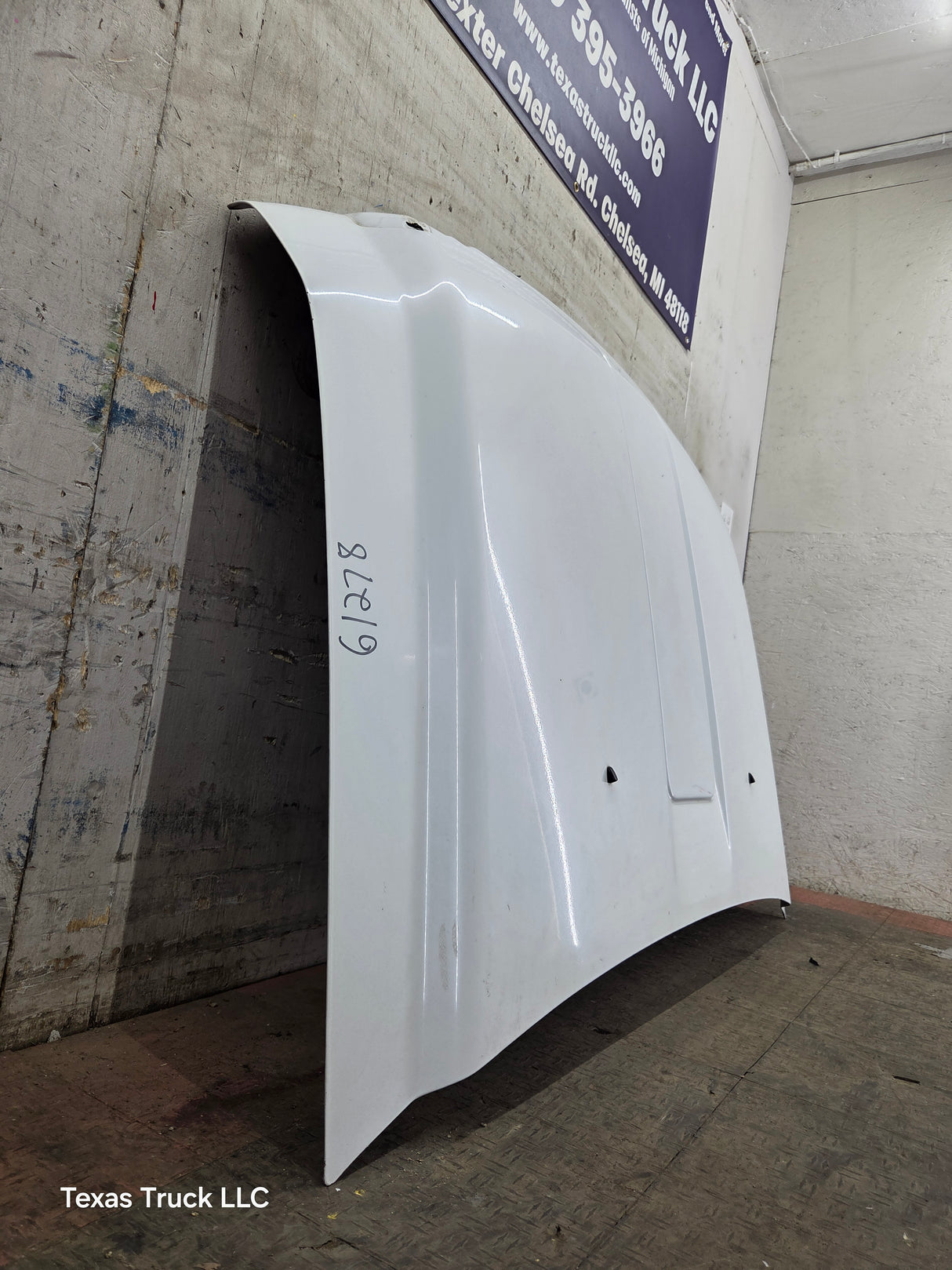 2008-2010 Ford Super Duty F250 F350 F450 F550 Hood