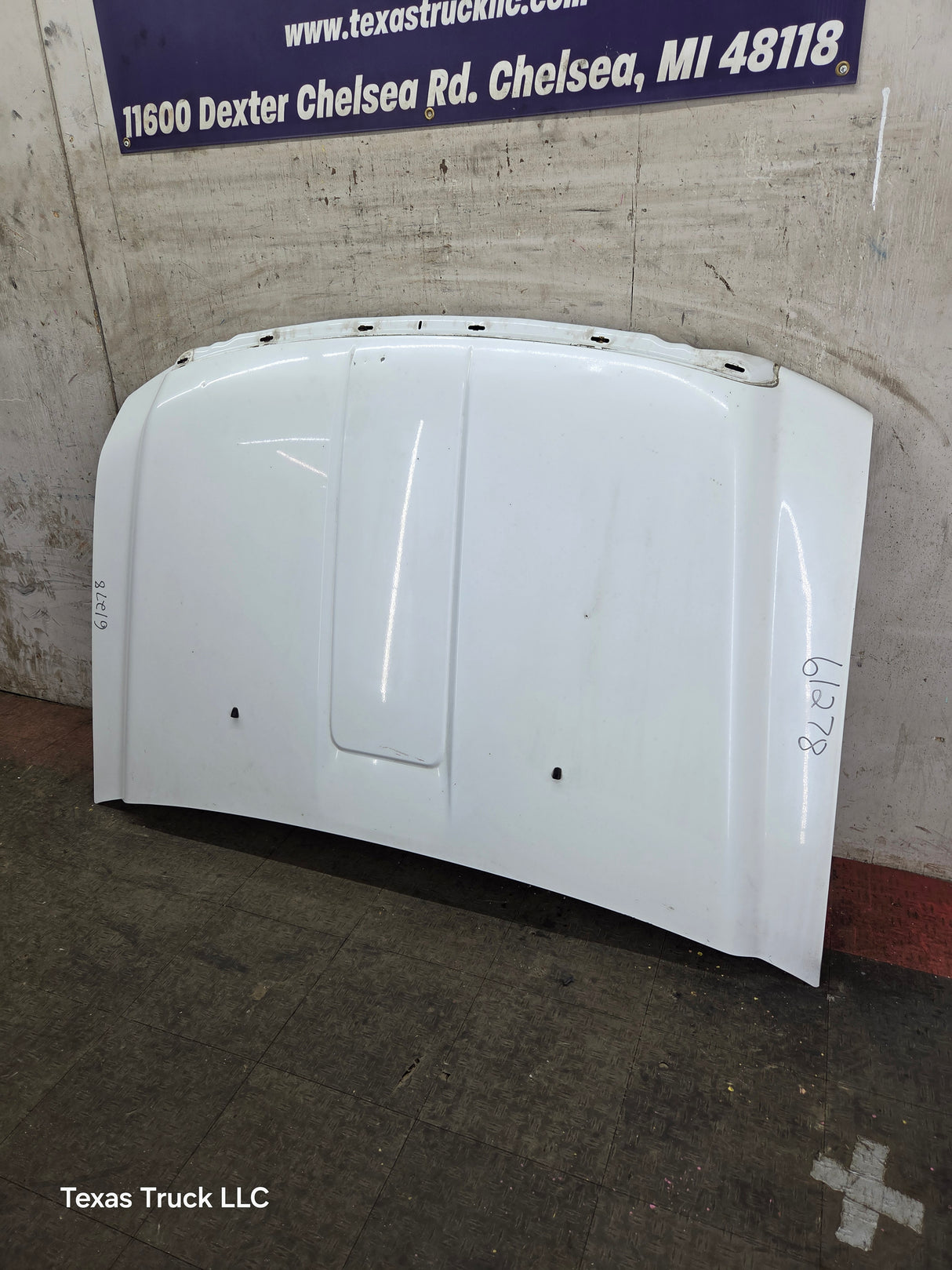 2008-2010 Ford Super Duty F250 F350 F450 F550 Hood