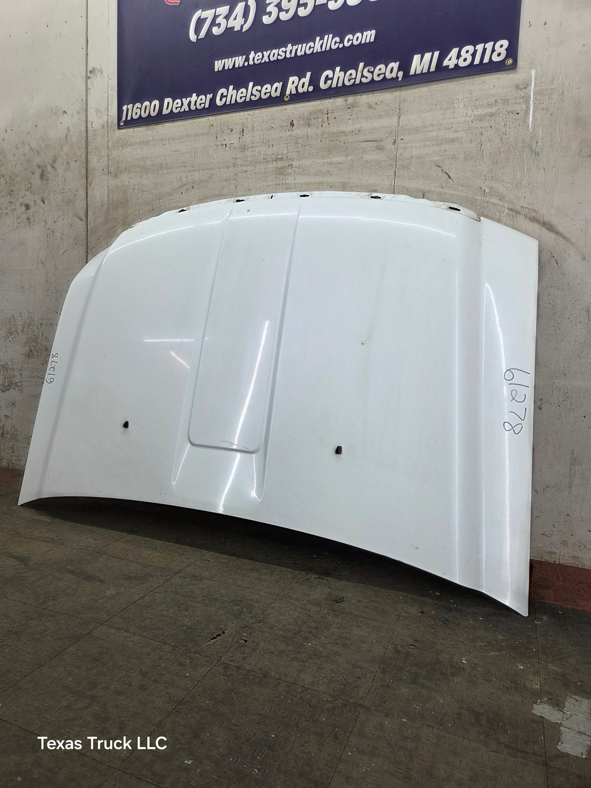 2008-2010 Ford Super Duty F250 F350 F450 F550 Hood