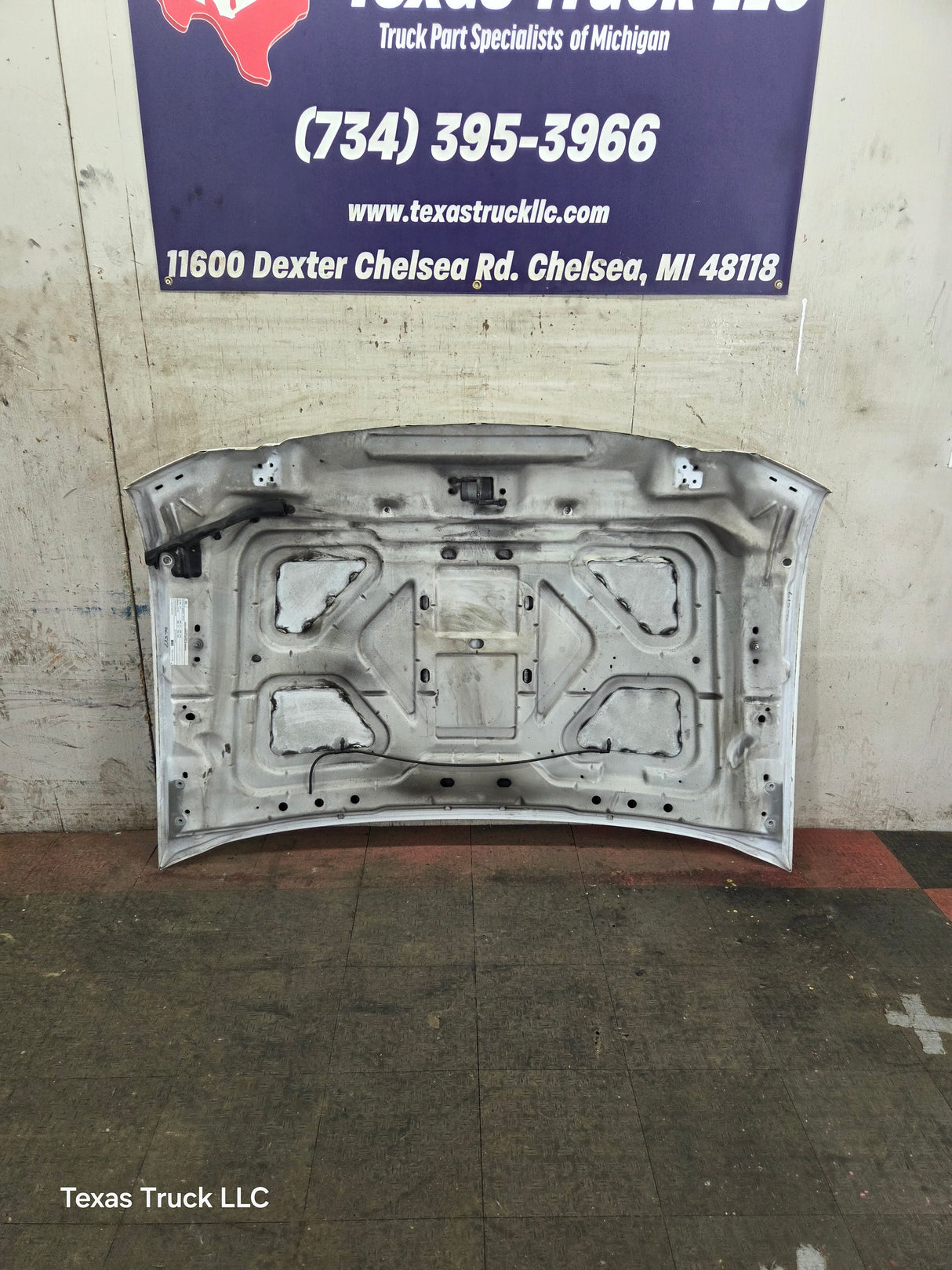 2008-2010 Ford Super Duty F250 F350 F450 F550 Hood