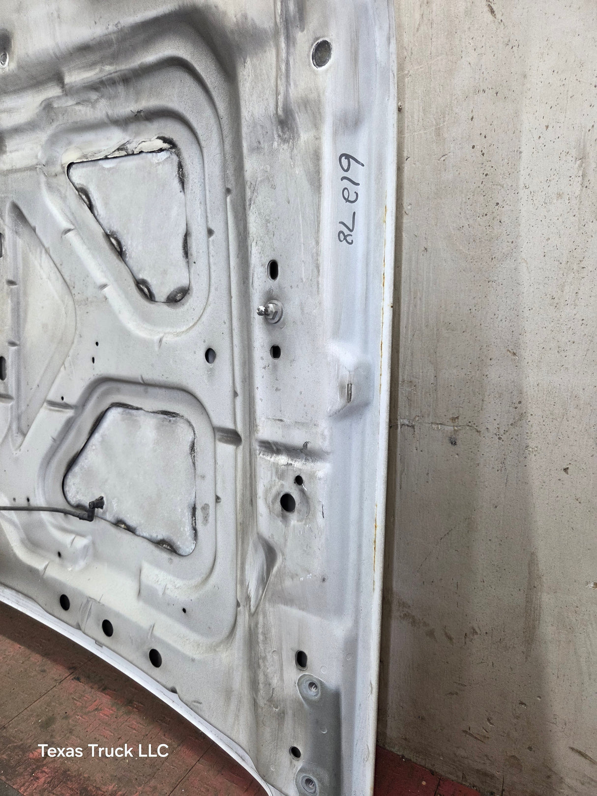 2008-2010 Ford Super Duty F250 F350 F450 F550 Hood