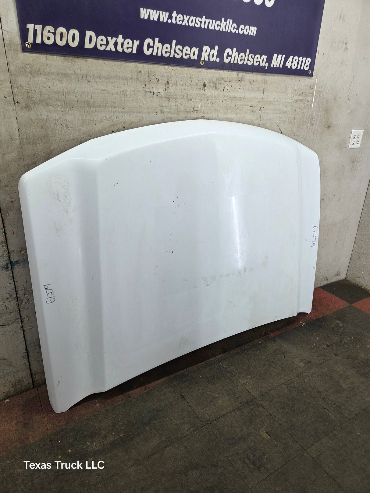 2003-2006 Chevrolet Silverado 2500 3500 Cateye HD Hood OEM