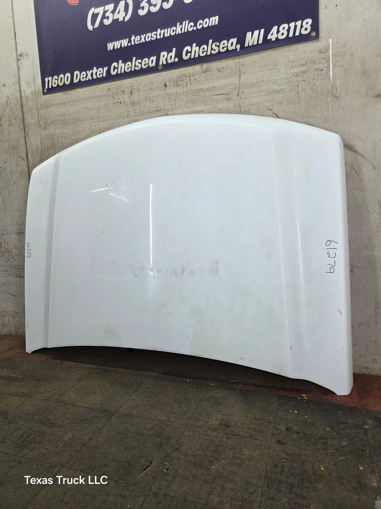 2003-2006 Chevrolet Silverado 2500 3500 Cateye HD Hood OEM
