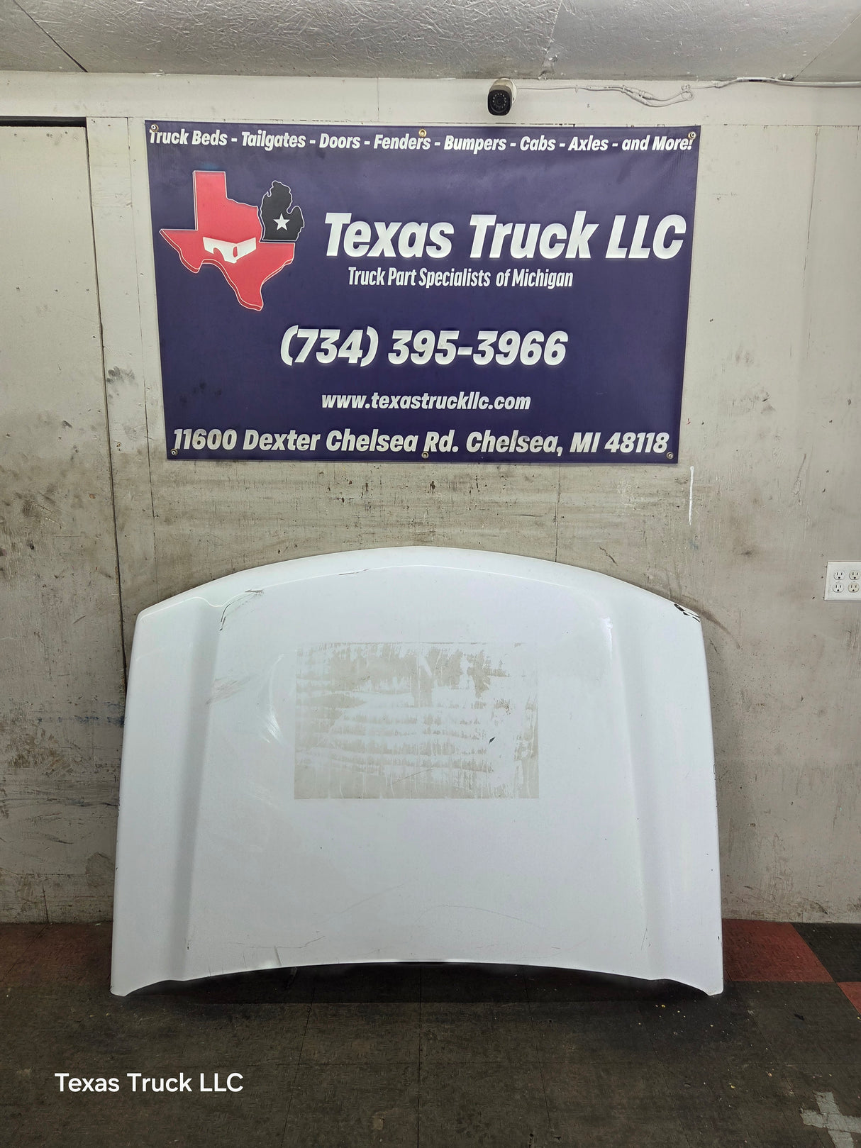 2003-2006 Chevrolet Silverado 2500 3500 Cateye HD Hood OEM