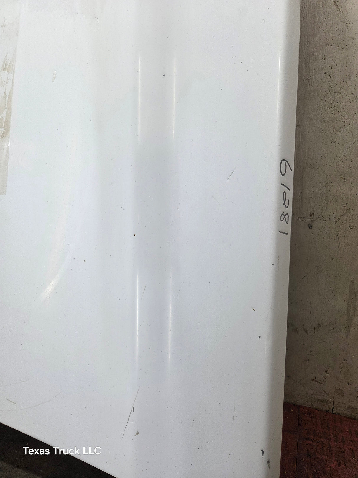 2003-2006 Chevrolet Silverado 2500 3500 Cateye HD Hood OEM
